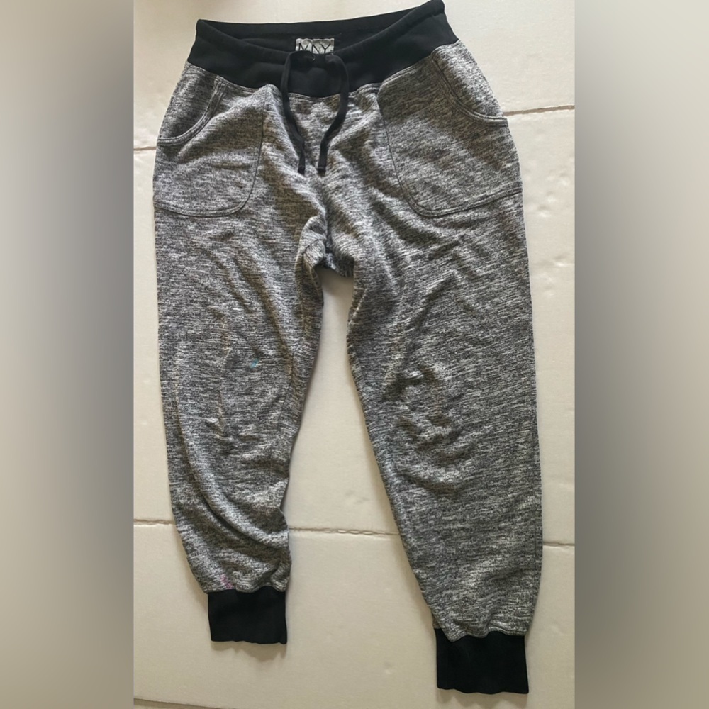 Marc New York Performance Heather Gray Workout Jogging Capri pants